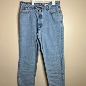 Vintage Levi’s 512 slim fit straight leg jeans women’s size 16 blue